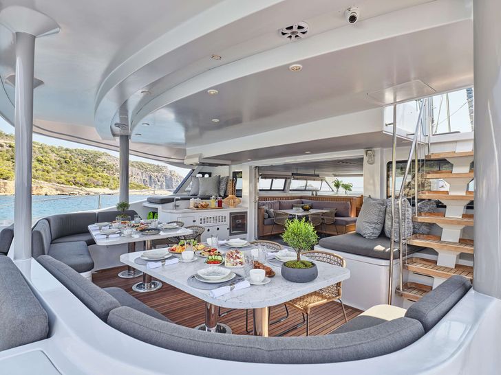 SAMELI Two Oceans 75 - aft deck SAMELI Two Oceans 75 - aft deck