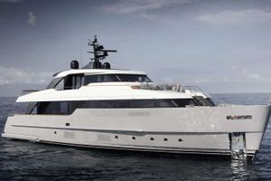 FLORI - Sanlorenzo SL96A - Athens - Mykonos - Paros - Greece FLORI - Sanlorenzo SL96A - Athens - Mykonos - Paros - Greece