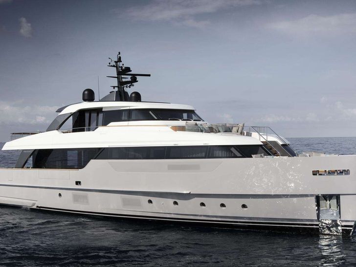 FLORI Sanlorenzo SL96A main profile FLORI Sanlorenzo SL96A main profile