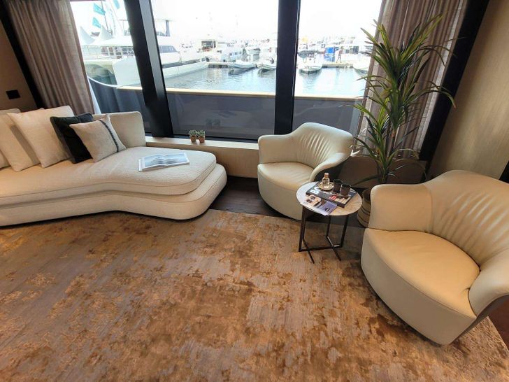 FLORI Sanlorenzo SL96A another indoor seating area FLORI Sanlorenzo SL96A another indoor seating area