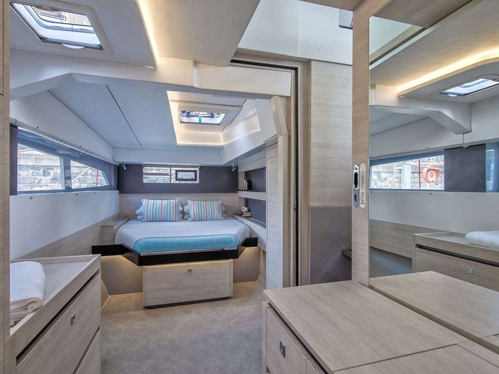 BOATOX Robertson and Caine Leopard 50 - cabin 1 BOATOX Robertson and Caine Leopard 50 - cabin 1