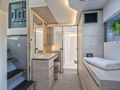 BOATOX Robertson and Caine Leopard 50 master cabin bathroom