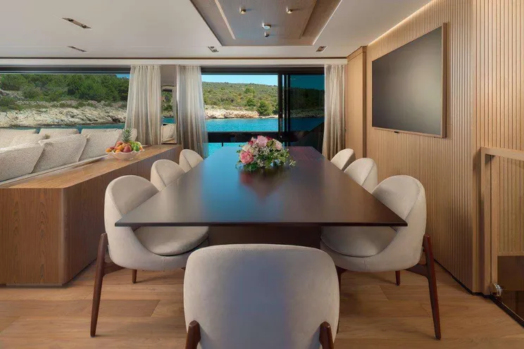 Charter Yacht B.A.13 - Ferretti 1000 - 5 Cabins - Trogir - Split - Dubrovnik - Hvar - Croatia