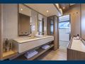 B.A.13 Ferretti 1000 master cabin bathroom