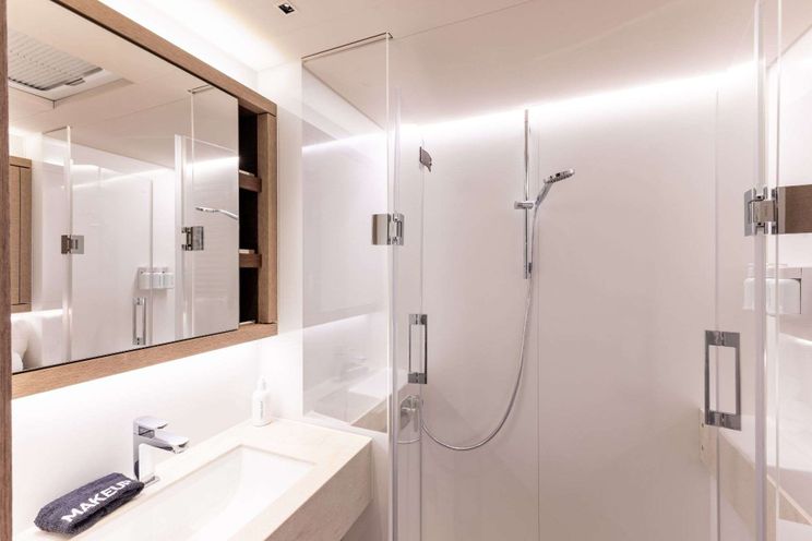 Charter Yacht ENDLESS SUMMER III - Lagoon 65 - 5 Cabins - Tortola - Anegada - Virgin Gorda - BVI - Caribbean