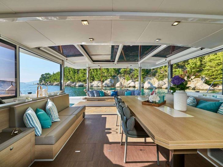 NONAME Bali 5.4 - saloon and dining area NONAME Bali 5.4 - saloon and dining area