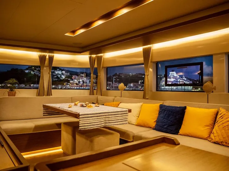 Comfortable interior with lots of seating areas Comfortable interior with lots of seating areas