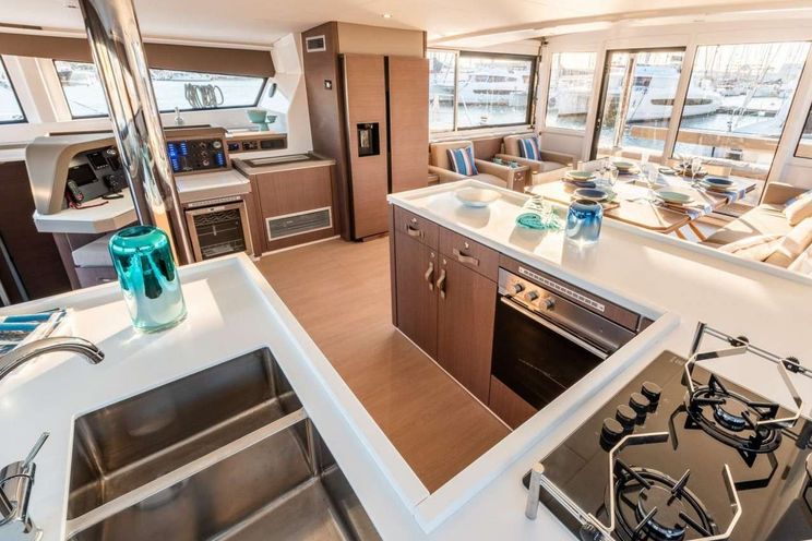 Charter Yacht UMIKO - Bali 5.4 - 4 Cabins - Palma - Mallorca - Ibiza - Balearics - Spain