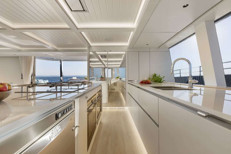 Charter Yacht MISCHIEVOUS - Sunreef 80 - 5 Cabins - Tortola - Anegada - Virgin Gorda - BVI - Caribbean