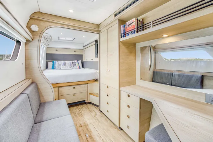 Charter Yacht WILD RUMPUS - Xquisite X5 - 2 Cabins - Nassau - Exumas - Bahamas