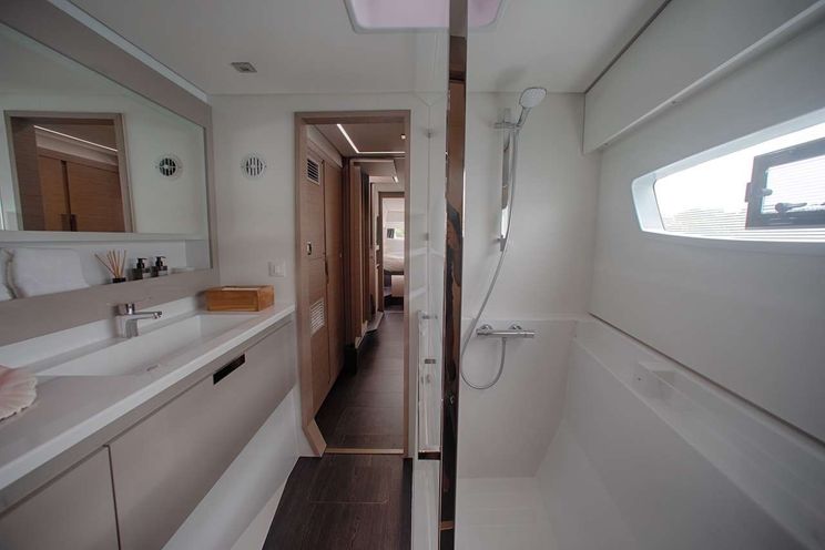 Charter Yacht EUPHORIA - Fountaine Pajot Elba 45 - 4 Cabins - Costa Rica