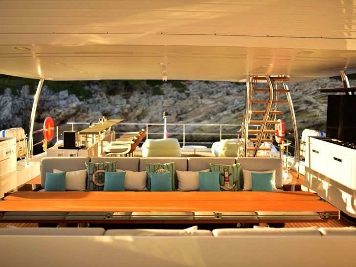 LOVE T Azimut Grande 35m - sundeck dining area LOVE T Azimut Grande 35m - sundeck dining area