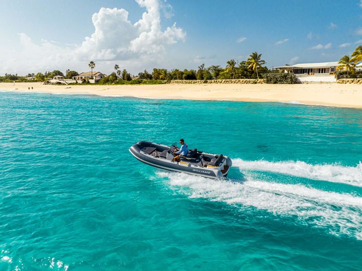 EXIT STRATEGY Numarine 26 XP - tender EXIT STRATEGY Numarine 26 XP - tender