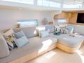 YUME YYacht Y7 - saloon seating YUME YYacht Y7 - saloon seating