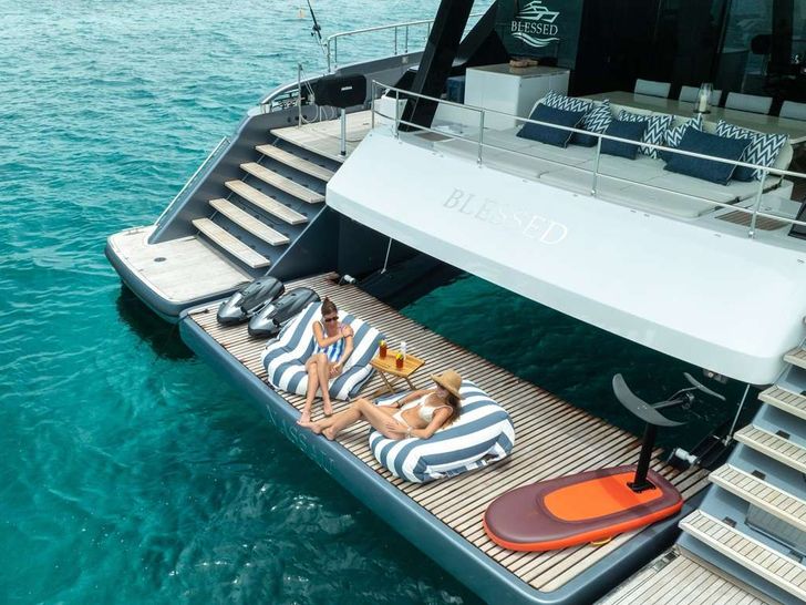BLESSED Sunreef 80 Power - swim platform BLESSED Sunreef 80 Power - swim platform
