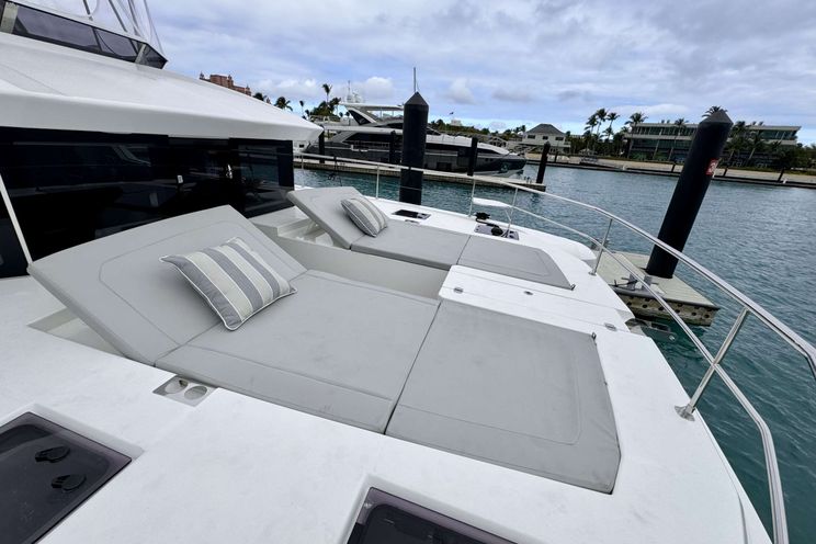Charter Yacht BRU SEA - Leopard 53 - 3 Cabins - Nassau - Exumas - Bahamas