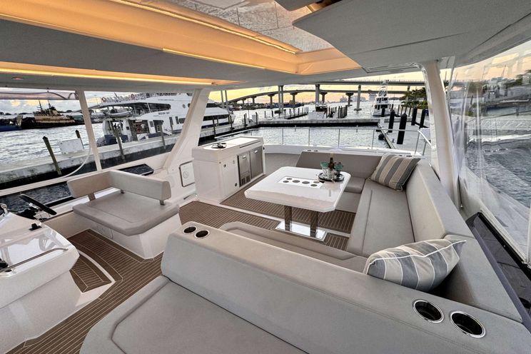 Charter Yacht BRU SEA - Leopard 53 - 3 Cabins - Nassau - Exumas - Bahamas