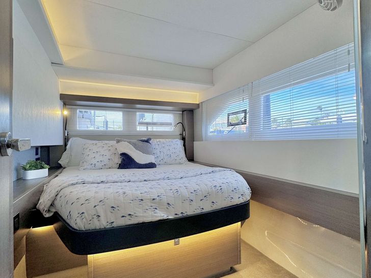 BRU SEA Leopard 53 - VIP Cabin 2 BRU SEA Leopard 53 - VIP Cabin 2