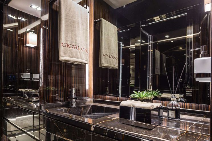 Charter Yacht GIGRECA - Admiral Silent 76 - 4 Cabins - Athens - Mykonos - Paros - Cyclades - Greece