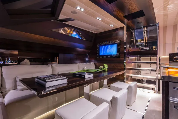 Charter Yacht GIGRECA - Admiral Silent 76 - 4 Cabins - Athens - Mykonos - Paros - Cyclades - Greece