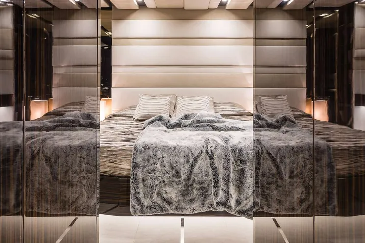 Charter Yacht GIGRECA - Admiral Silent 76 - 4 Cabins - Athens - Mykonos - Paros - Cyclades - Greece