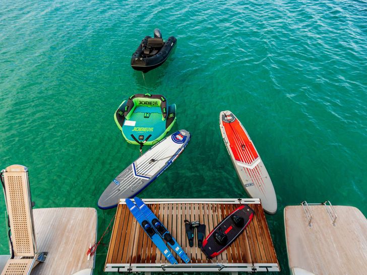 BABALU 51 Lagoon 51 - water toys BABALU 51 Lagoon 51 - water toys