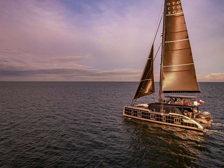 OTOCTONE Sunreef 80 - cruising OTOCTONE Sunreef 80 - cruising