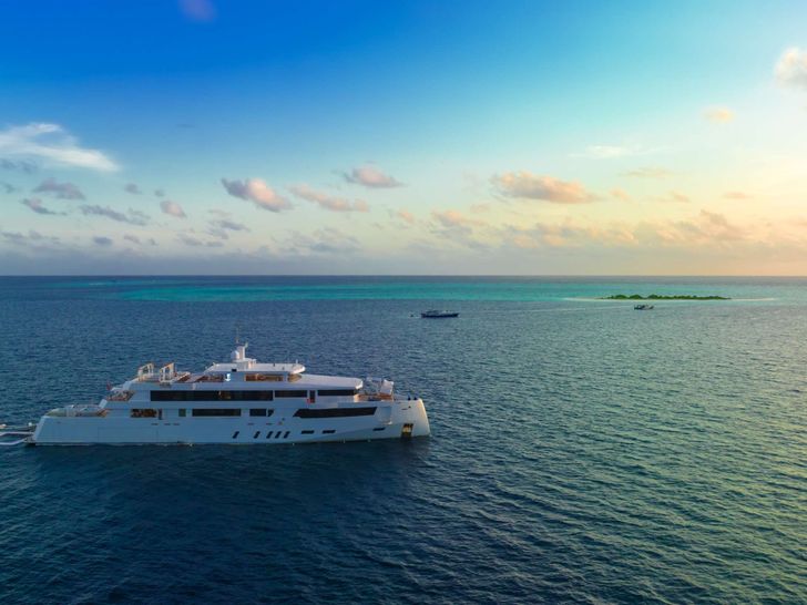 WHITE PEARL Custom Yacht 56m - under the sunset WHITE PEARL Custom Yacht 56m - under the sunset