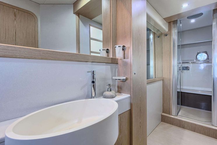 Charter Yacht KIMON - Ferretti 620 - 3 Cabins - Split - Dubrovnik - Hvar - Croatia