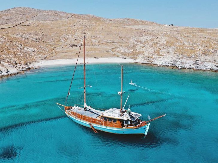 SEATZEN Psaros 21m - aerial shot with the waterline SEATZEN Psaros 21m - aerial shot with the waterline