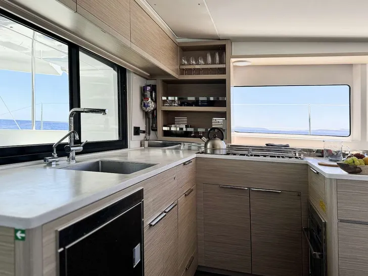 YOFF Lagoon 46 - galley YOFF Lagoon 46 - galley