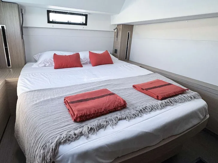 YOFF Lagoon 46 - cabin 1 YOFF Lagoon 46 - cabin 1