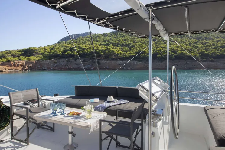 Charter Yacht PHANTOM - Lagoon 620 - 5 Cabins - Athens - Paros - Naxos - Greece