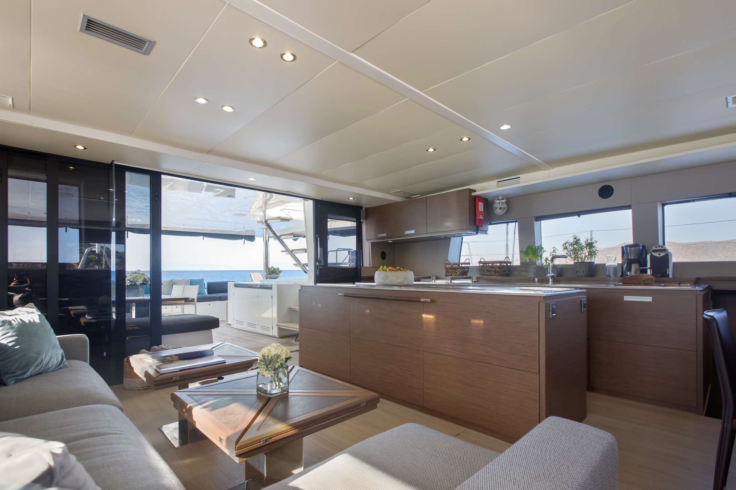 Charter Yacht PHANTOM - Lagoon 620 - 5 Cabins - Athens - Paros - Naxos - Greece