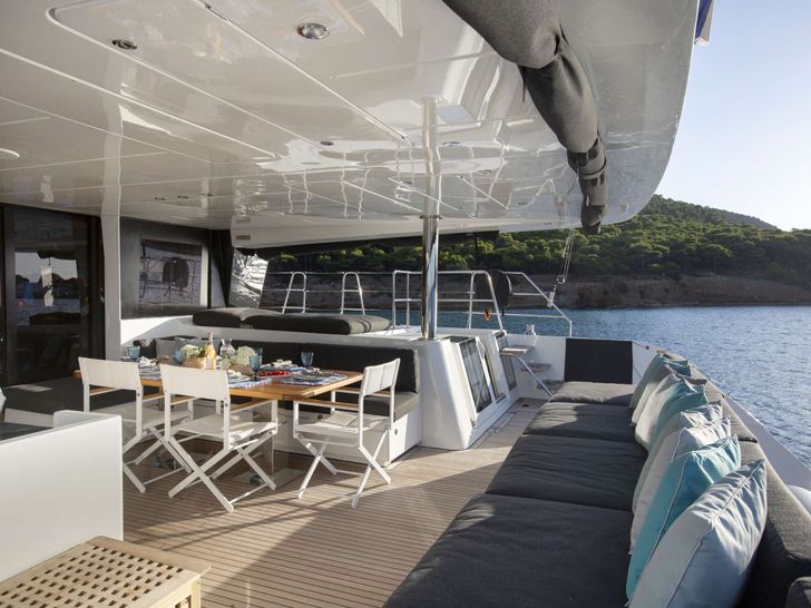 PHANTOM Lagoon 620 - aft deck PHANTOM Lagoon 620 - aft deck