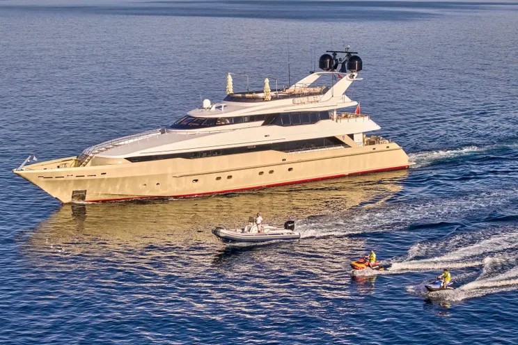 Charter Yacht PROMETHEUS I - Heesen 45m - 5 Cabins - Athens - Mykonos - Paros - Cyclades - Greece