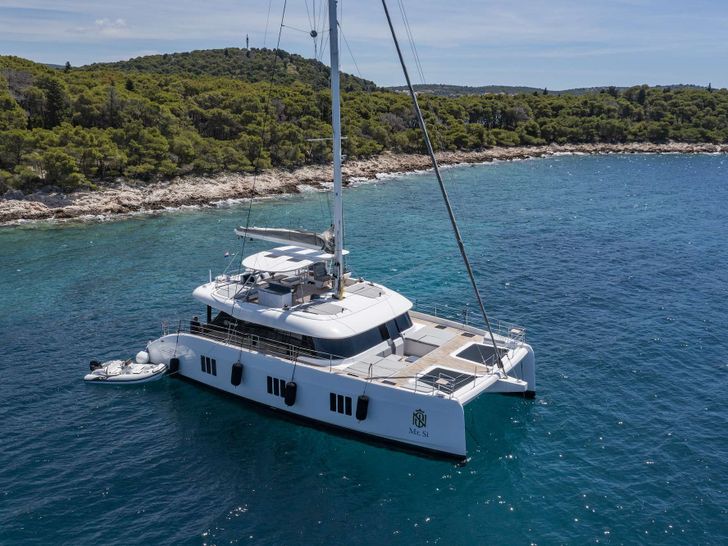 MR SI Sunreef 60 - main profile MR SI Sunreef 60 - main profile