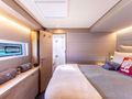 VALINOR Winter Lagoon 55 - master cabin VALINOR Winter Lagoon 55 - master cabin
