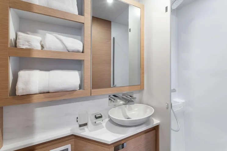 Charter Yacht HOURGLASS - Fountaine Pajot Samana 59 - 4 Cabins - Tortola - Anegada - Virgin Gorda - BVI - Caribbean