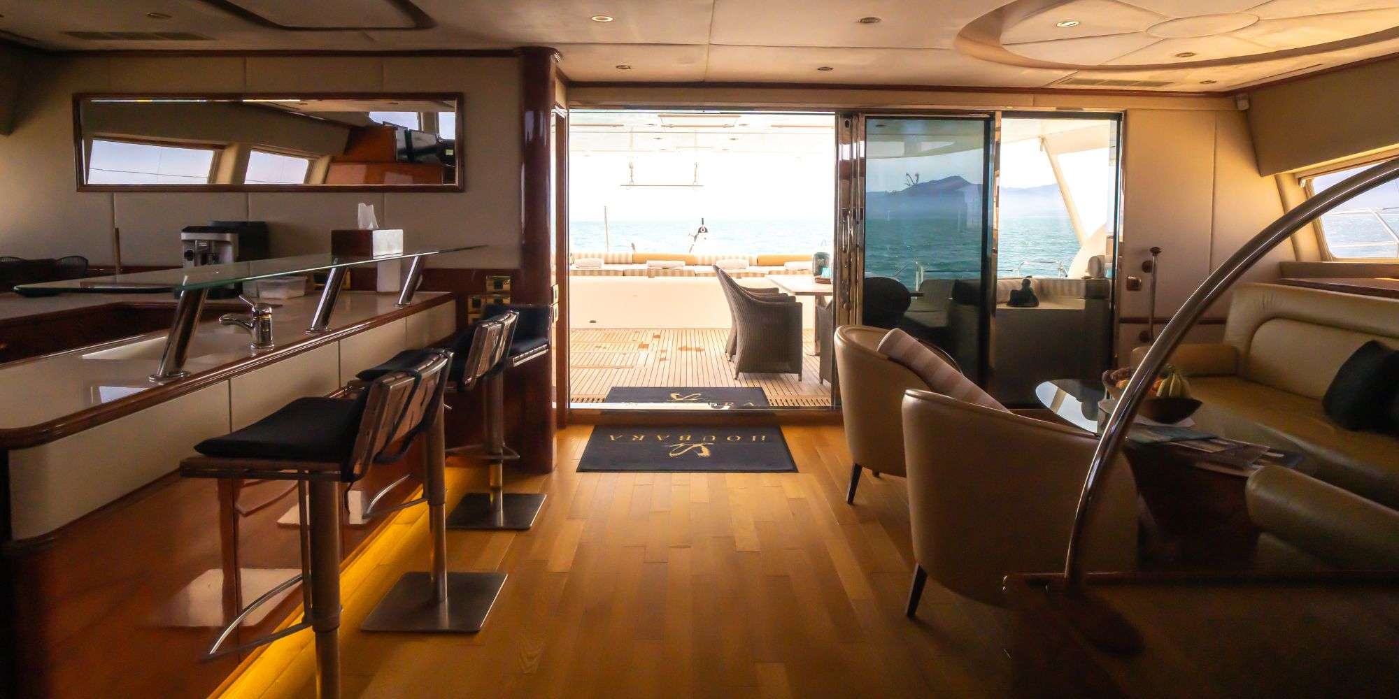 HOUBARA Sunreef 82 DD - saloon bar