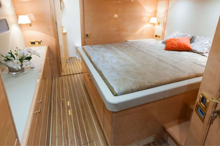 Charter Yacht HOUBARA - Sunreef 82 DD - 3 Cabins - Cannes - Monaco - St Tropez - French Riviera