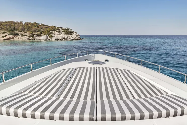 Charter Yacht DUNE - Alfamarine 72 - 3 Cabins - Athens - Mykonos - Paros - Cyclades - Greece