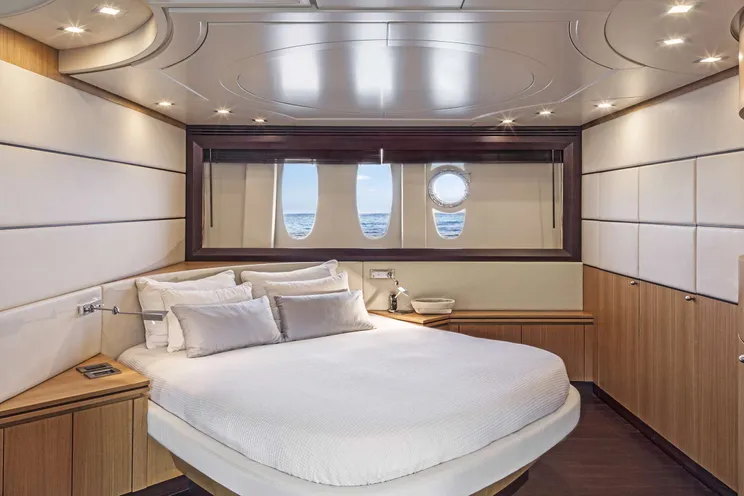Charter Yacht DUNE - Alfamarine 72 - 3 Cabins - Athens - Mykonos - Paros - Cyclades - Greece