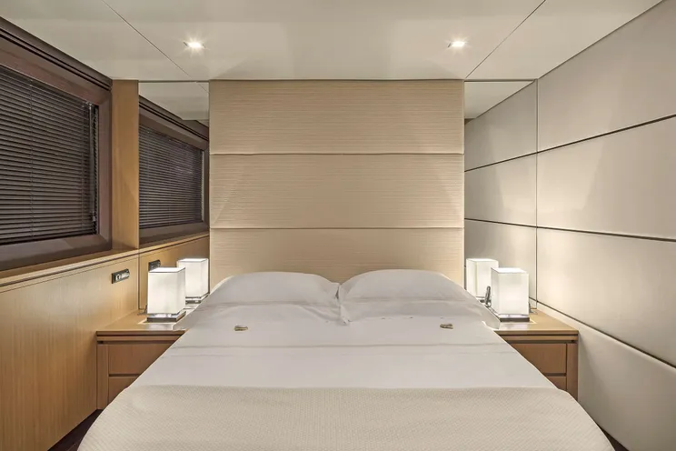 Charter Yacht DUNE - Alfamarine 72 - 3 Cabins - Athens - Mykonos - Paros - Cyclades - Greece