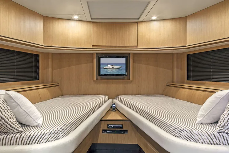 Charter Yacht DUNE - Alfamarine 72 - 3 Cabins - Athens - Mykonos - Paros - Cyclades - Greece