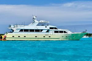 A PLACE IN THE SUN - Broward 100 - 5 Cabins - Nassau - Exumas - Bahamas A PLACE IN THE SUN - Broward 100 - 5 Cabins - Nassau - Exumas - Bahamas