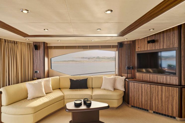 Charter Yacht M FIVE - Sunseeker 75 Yacht - 4 Cabins - Athens - Mykonos - Paros - Cyclades - Greece