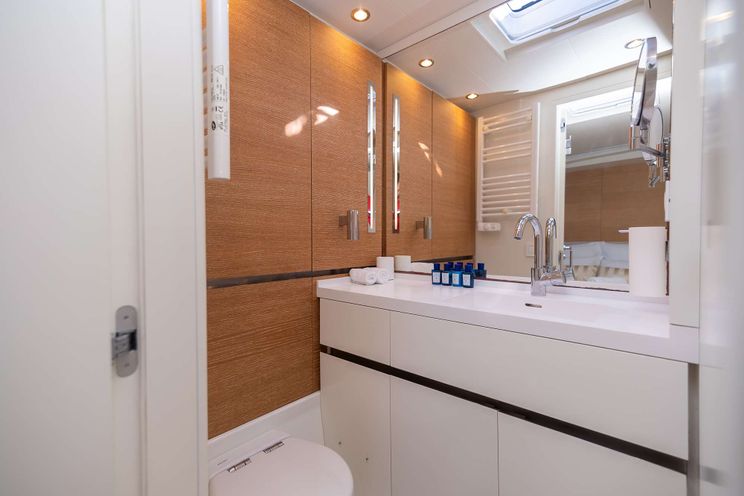 Charter Yacht BUBBLES - CNB 76 - 3 Cabins - Split - Dubrovnik - Hvar - Croatia