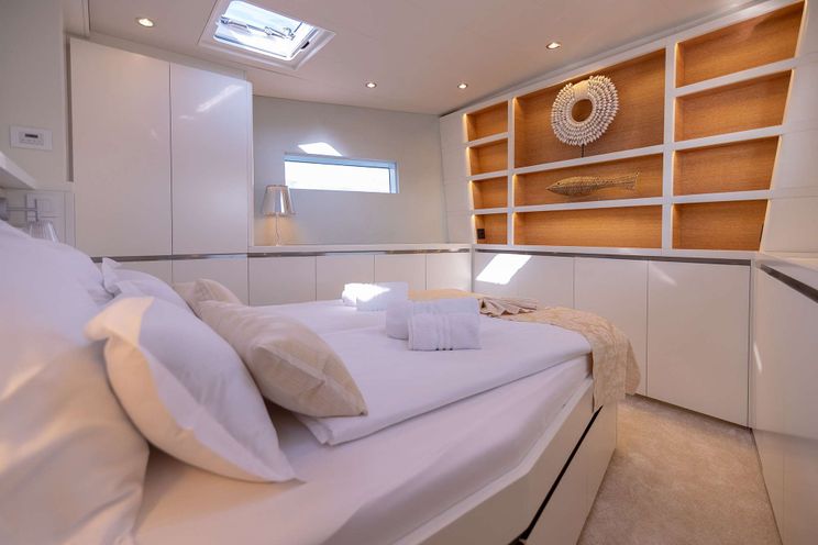 Charter Yacht BUBBLES - CNB 76 - 3 Cabins - Split - Dubrovnik - Hvar - Croatia