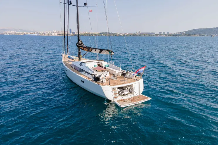 Charter Yacht BUBBLES - CNB 76 - 3 Cabins - Split - Dubrovnik - Hvar - Croatia